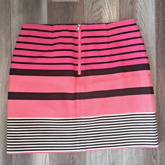 Loft Pink Color Block Mini Skirt - Picture 2 of 5